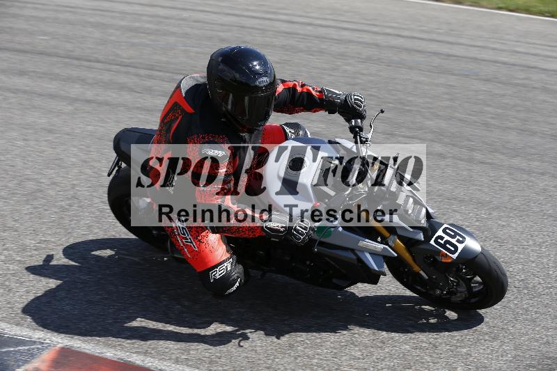 /15 13.05.2025 Max Racing ADR/Gruppe gruen/69